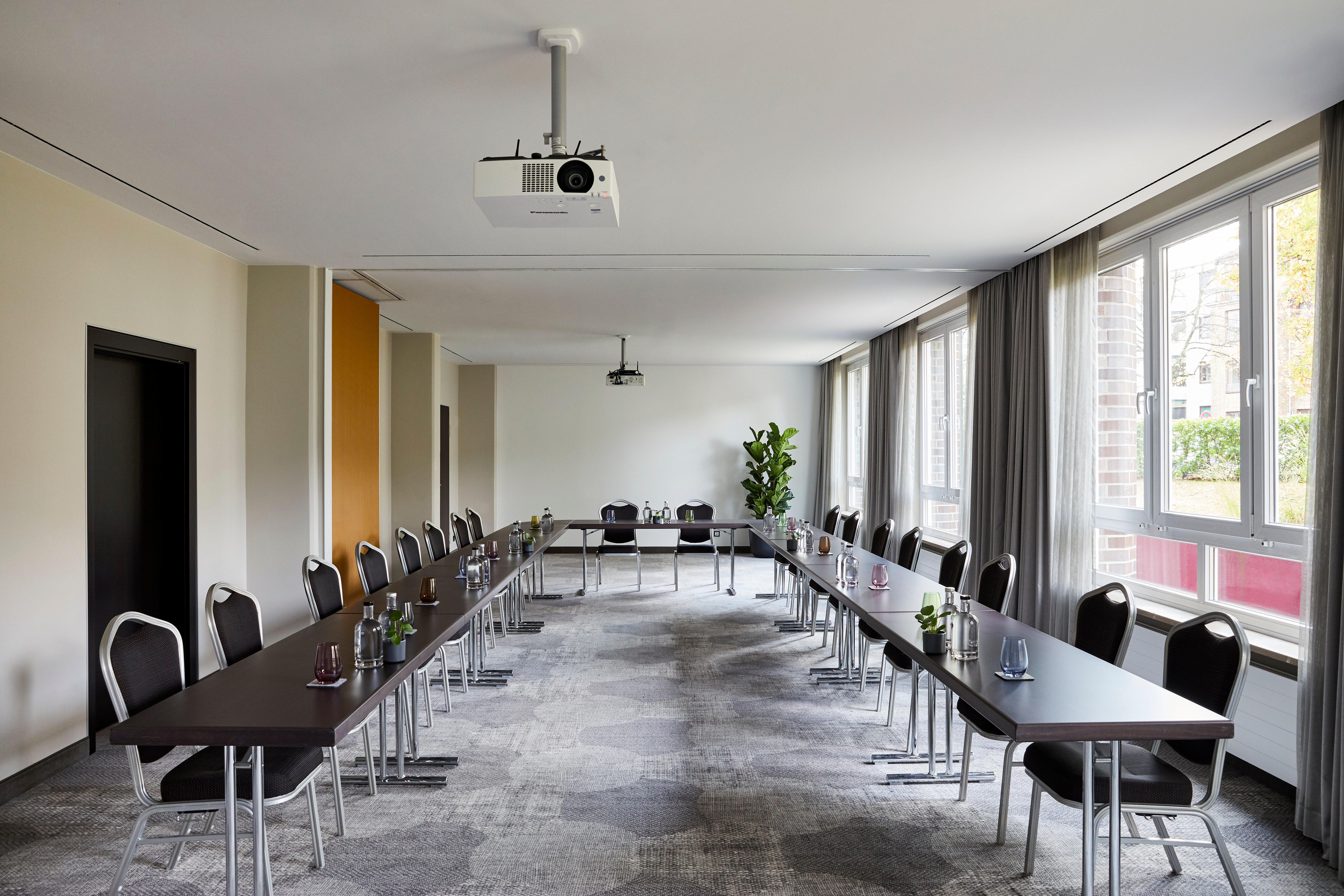 Hotel Crowne Plaza Hamburg-city Alster By Ihg Hamburgo
